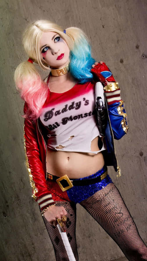 Stunning Harley Quinn Cosplay In Action Wallpaper