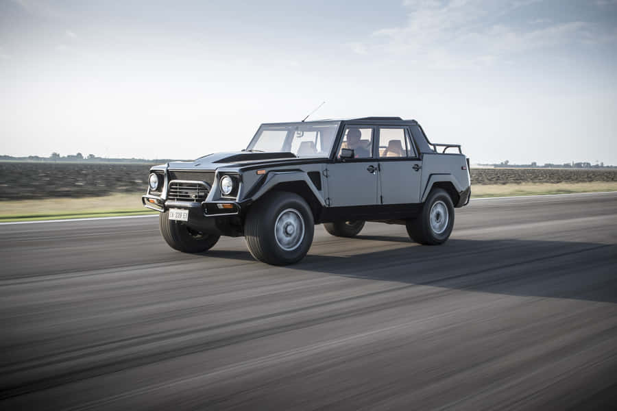 Stunning Lamborghini Lm002 On Display Wallpaper