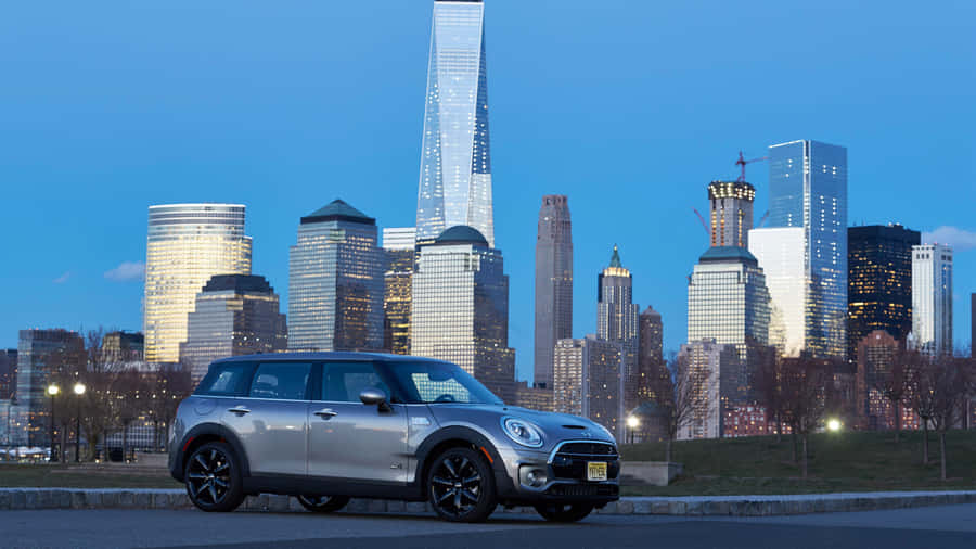 Stunning Mini Cooper S Clubman All4 In Action Wallpaper