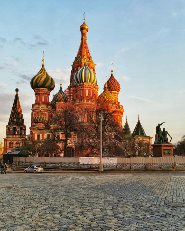 Stunning Saint Basils Cathedral In Moscow Wallpaper