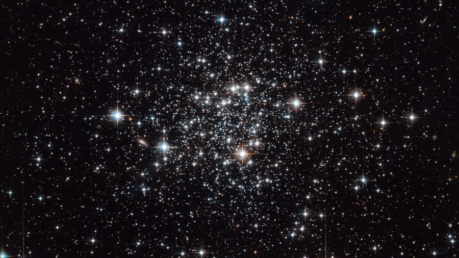 Stunning Star Cluster In The Depths Of Space Wallpaper