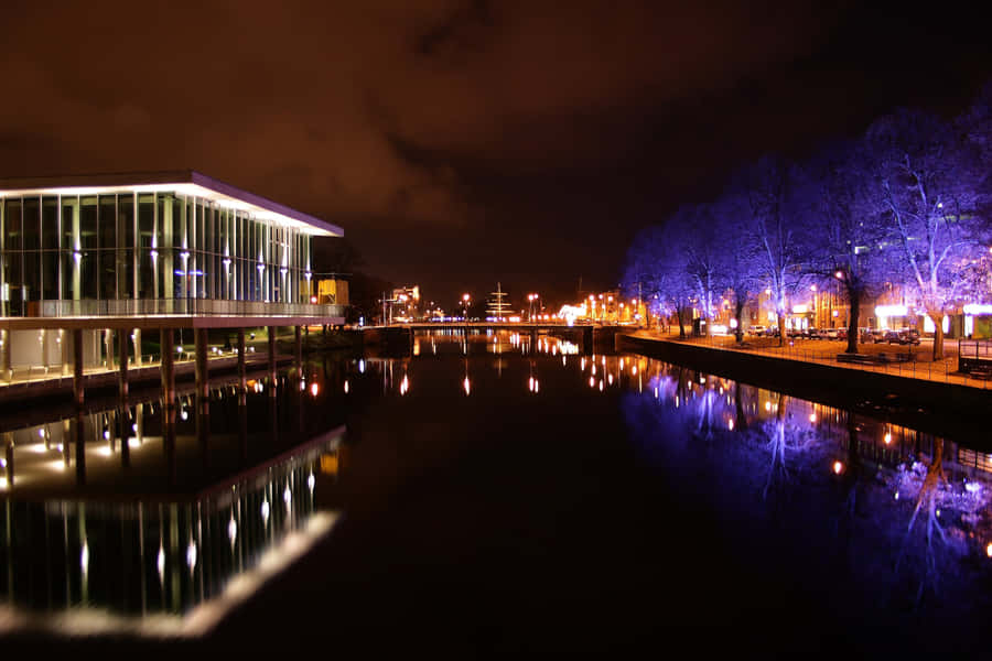 Stunning Sunset View Over Halmstad Beach Wallpaper