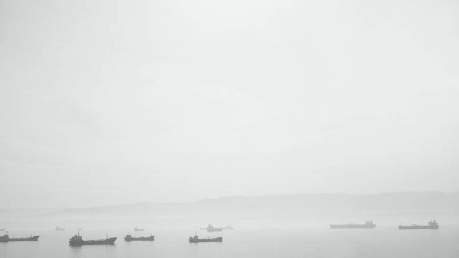 Stylish And Modern Black And Grey Iphone Wallpaper