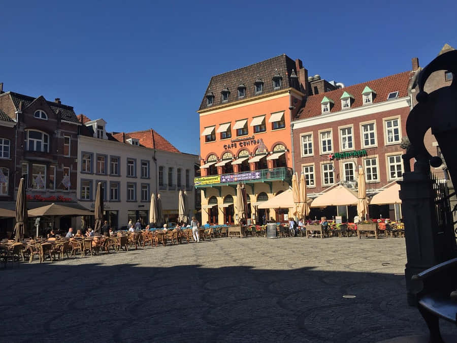 Sunny Dayat Venlo Market Square Wallpaper
