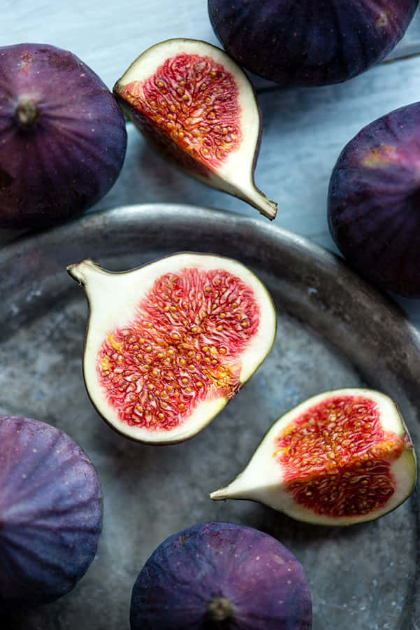 Sweet And Juicy, Purple Fig Fruits! Wallpaper