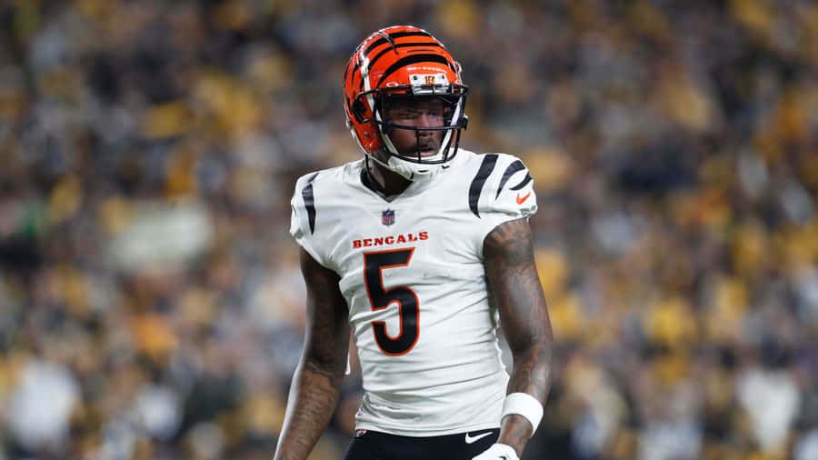 Tee Higgins Bengals Game Wallpaper