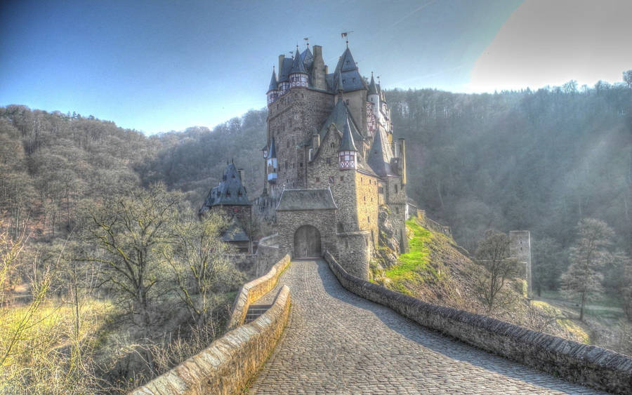 The Eltz Castle, A Beautiful 13th Century Marvel Wallpaper