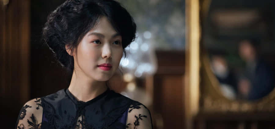 The Haunting Elegance Of The Handmaiden Wallpaper