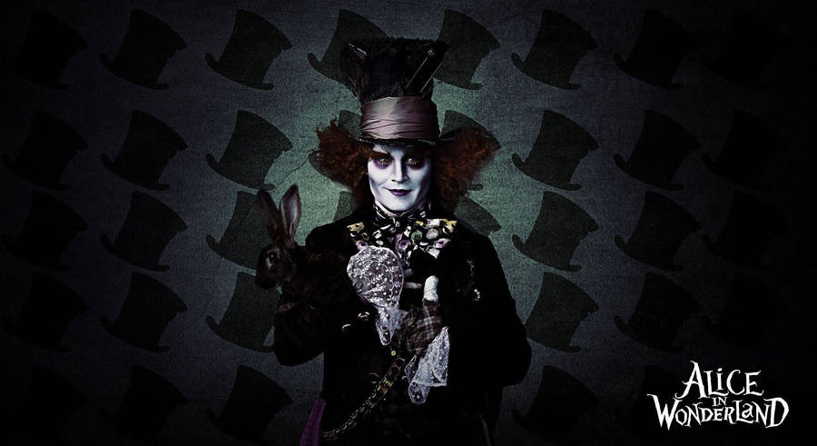 The Mad Hatter In Tim Burton's Alice In Wonderland Wallpaper