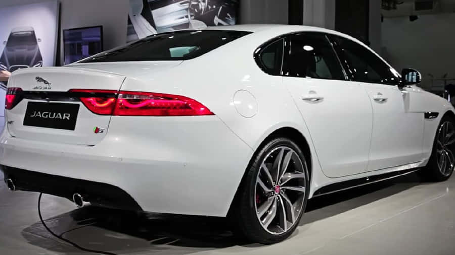 The Majestic Beauty Of The Jaguar Xf Wallpaper