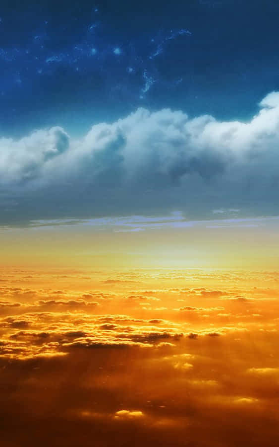 The Majestic Evening Sky Over A California Desert Wallpaper