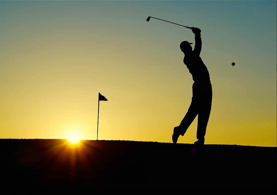 The Resilient Body Of A Golfer Wallpaper