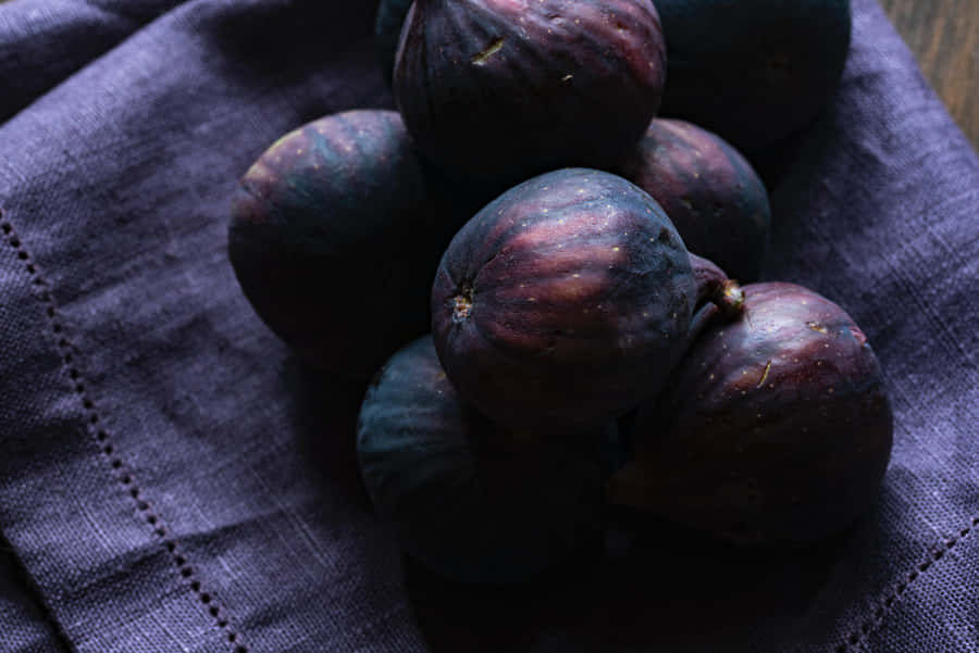 The Sweet Taste Of Purple Figs Wallpaper