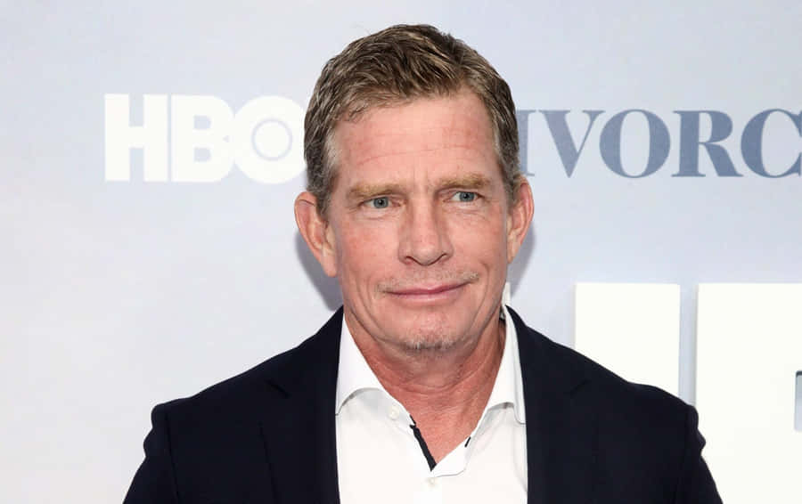 Thomas Haden Church Posing For A Professional Photoshoot Wallpaper