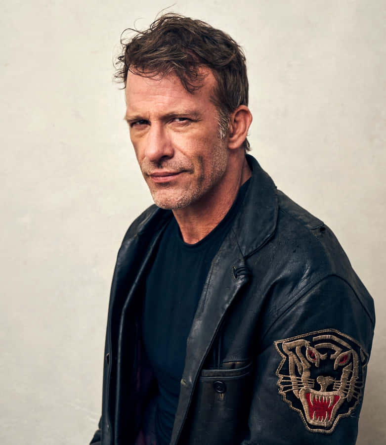 Thomas Jane In Movie Promo Wallpaper