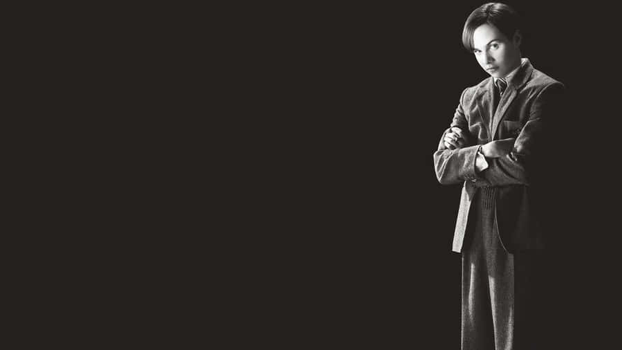 Tom Riddle's Dark Evolution In The Harry Potter Universe Wallpaper