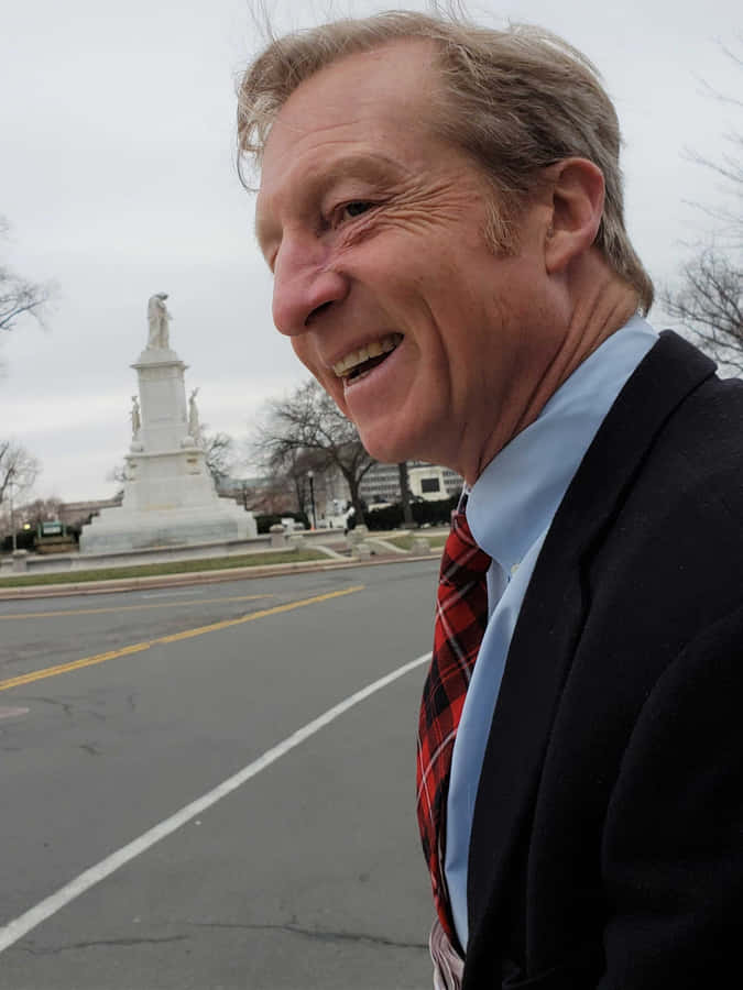 Tom Steyer Side Profile Wallpaper