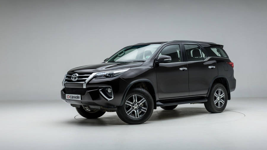 Toyota Fortuner Attitude Black Model Wallpaper