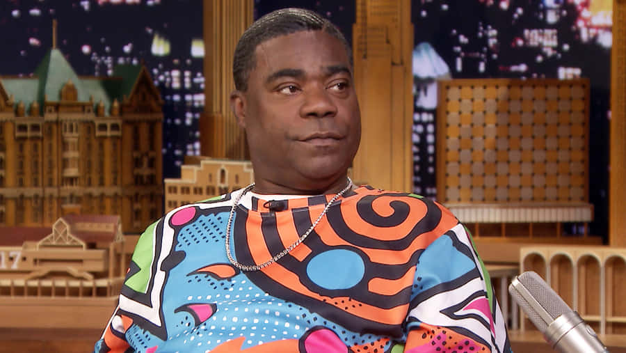 Tracy Morgan Smiling At An Event Wallpaper