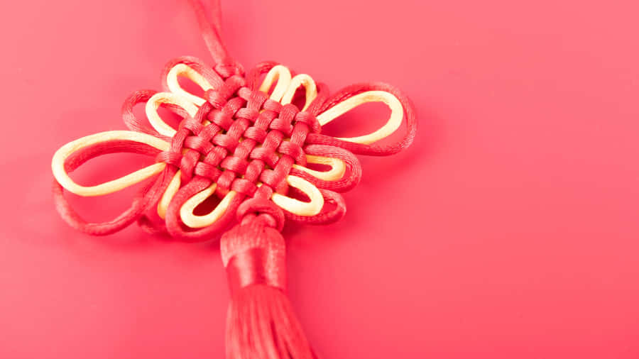 Traditional Chinese Knot Design Wallpaper