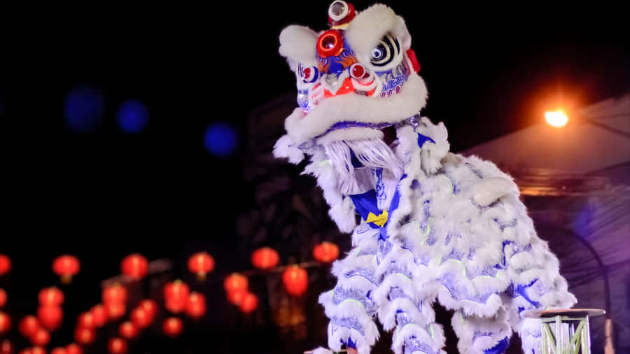 Traditional Lion Dance Performance Wallpaper