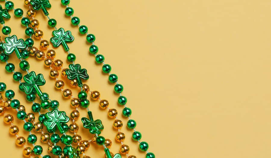 Turquoise Water And Soft Sand In The Maldives Wallpaper