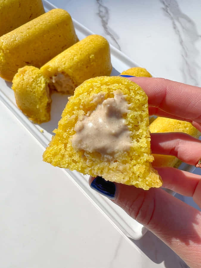 Twinkie Snack Cream Filling Reveal Wallpaper