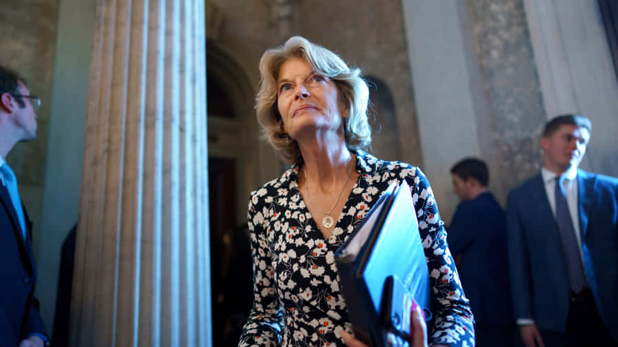 U.s. Senator Lisa Murkowski In Motion Wallpaper