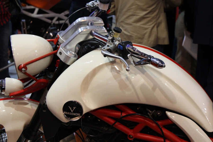 Vardenchi Custom Motorcycle Showcase Wallpaper
