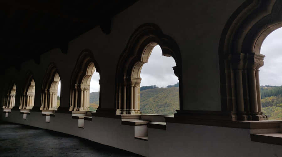 Vianden_ Castle_ Arcade_ Views Wallpaper