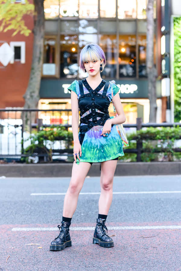 Vibrant Harajuku Street Style Wallpaper