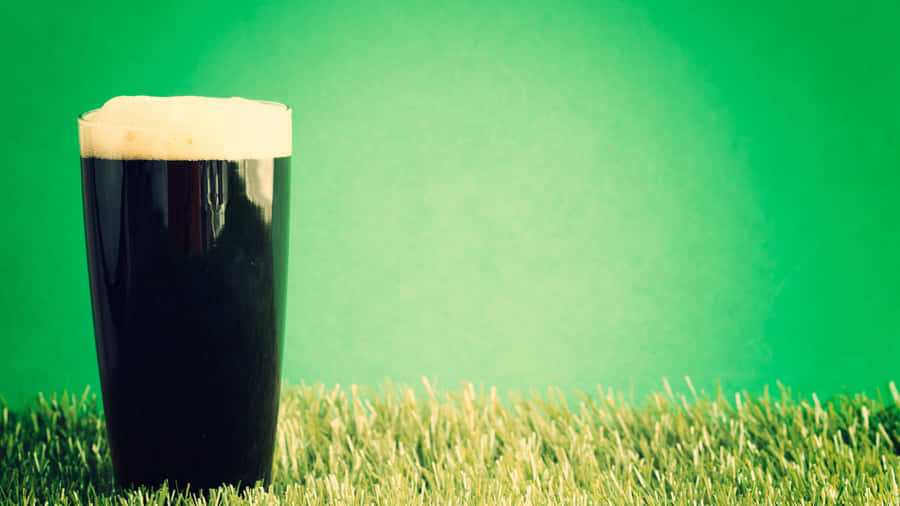 View Of Beach And Sea Under Beautiful Dawn Sky Wallpaper