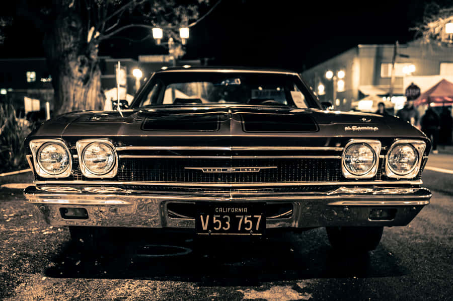 Vintage Charm: A Stunning Retro Car Wallpaper