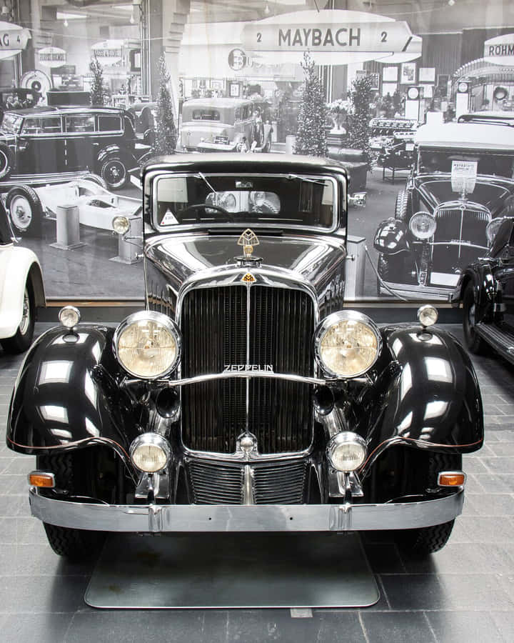 Vintage Maybach Zeppelin Showroom Wallpaper