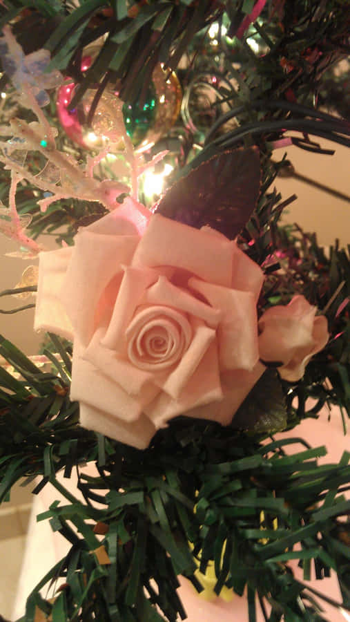 Vintage Pink Rose Christmas Decoration Wallpaper