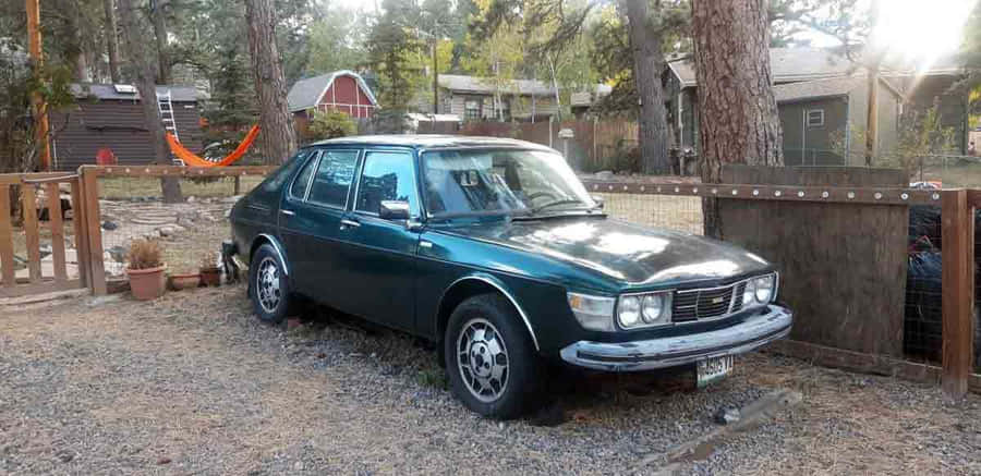 Vintage Saab 99 In Pristine Condition Wallpaper
