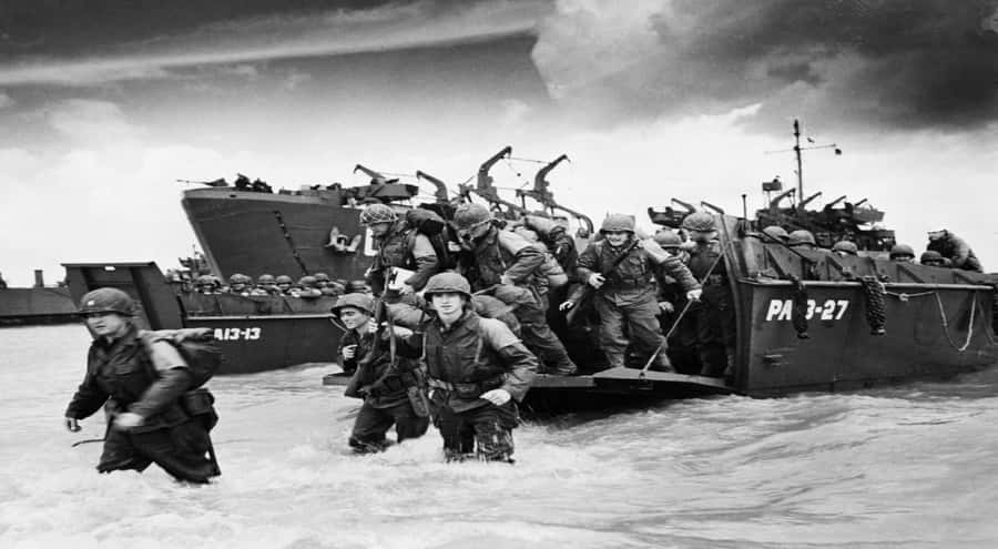 W W I I_ D Day_ Landing Wallpaper