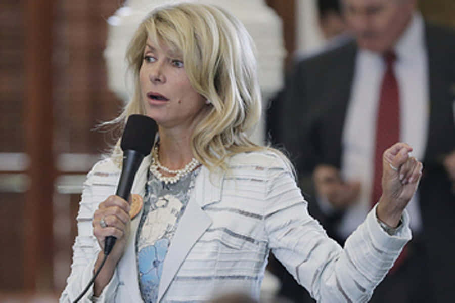 Wendy Davis During Filibuster Wallpaper