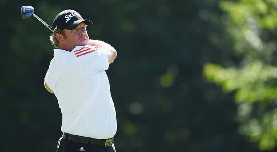 William Mcgirt Swinging A Club Wallpaper