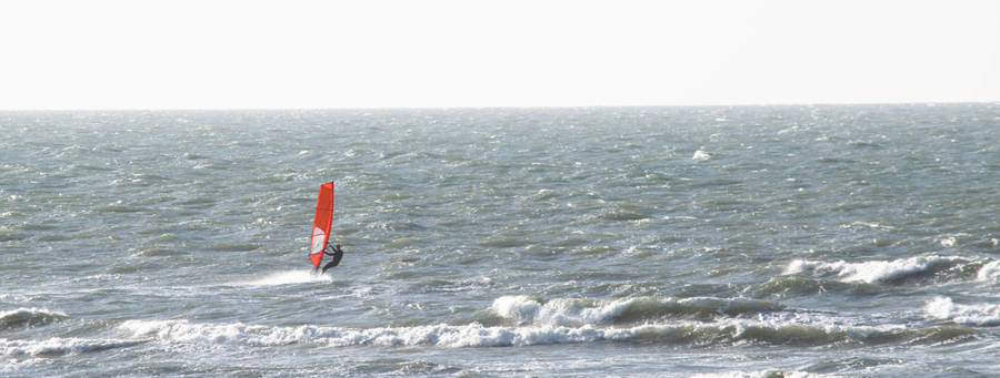 Windsurfing Red Ocean Wallpaper