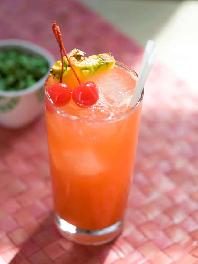 Winter Delight: Cozy Up With Warm Winter Drinks Wallpaper