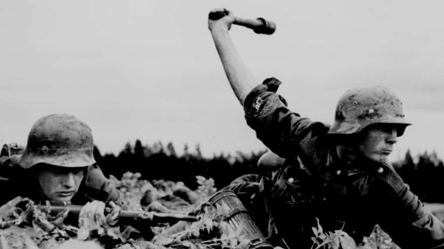 World War I I Soldiersin Combat Wallpaper