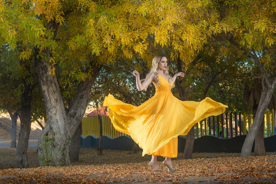 Yellow Dress 2048 X 1365 Wallpaper Wallpaper