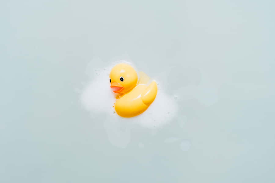 Yellow Rubber Duckin Bath Wallpaper