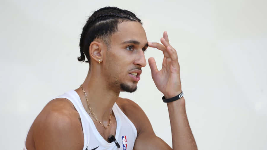 Zaccharie Risacher Profile Wallpaper