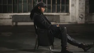 2 Chainz Black Outfit Wallpaper