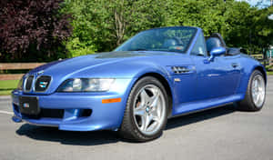 2007 Bmw Z3 Roadster In Eye-catching Metallic Blue Wallpaper