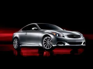 2010 Infiniti G37 Coupe Wallpaper
