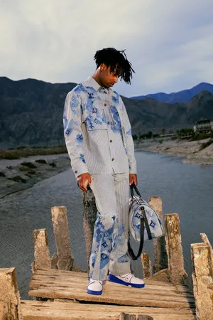 21 Savage Lv Summer Outfit Wallpaper