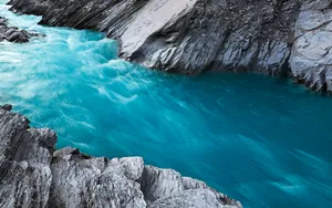 4k Hdmi Cable Connection Wallpaper